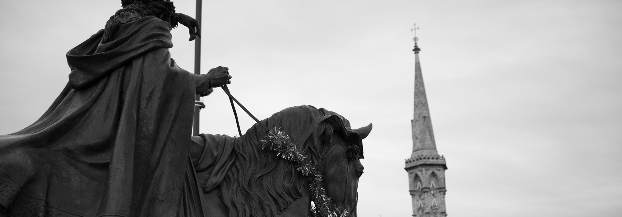 Banbury Fine Lady and Cross